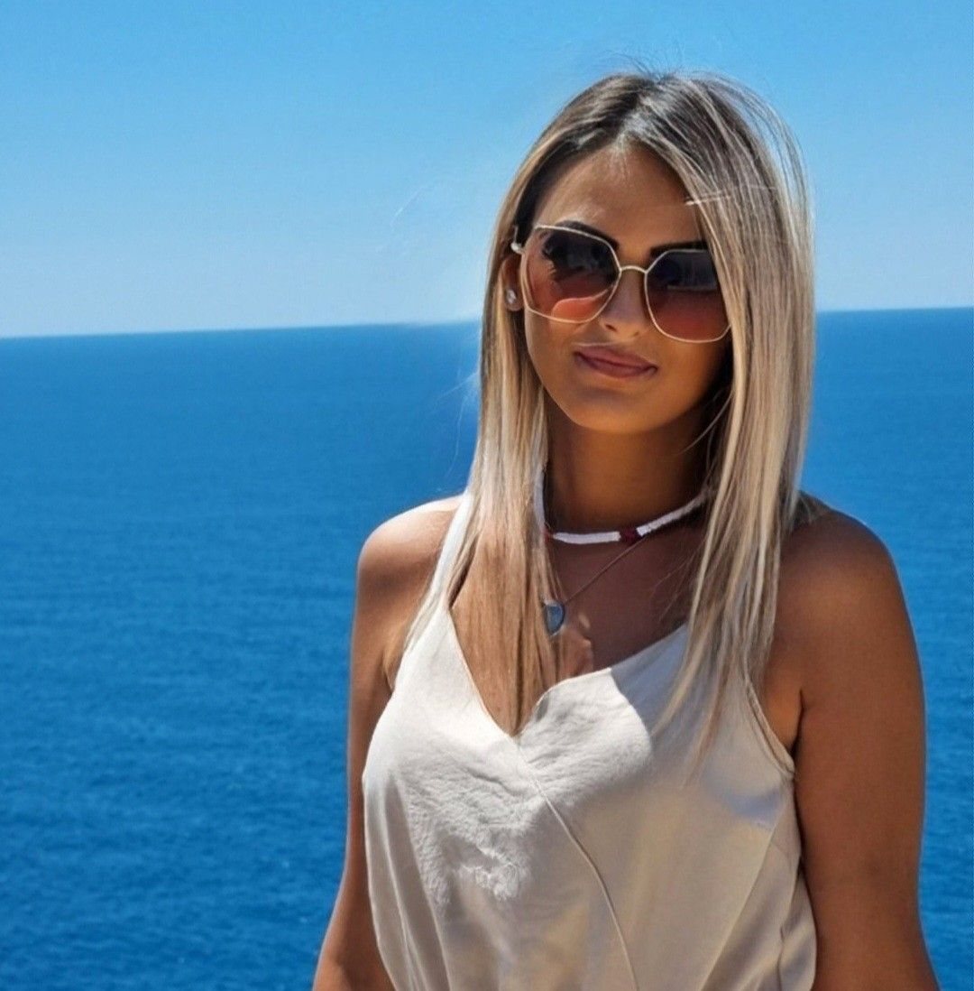 Medina's profile